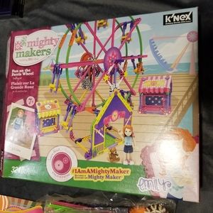 K'Nex mighty maker ferris wheel set